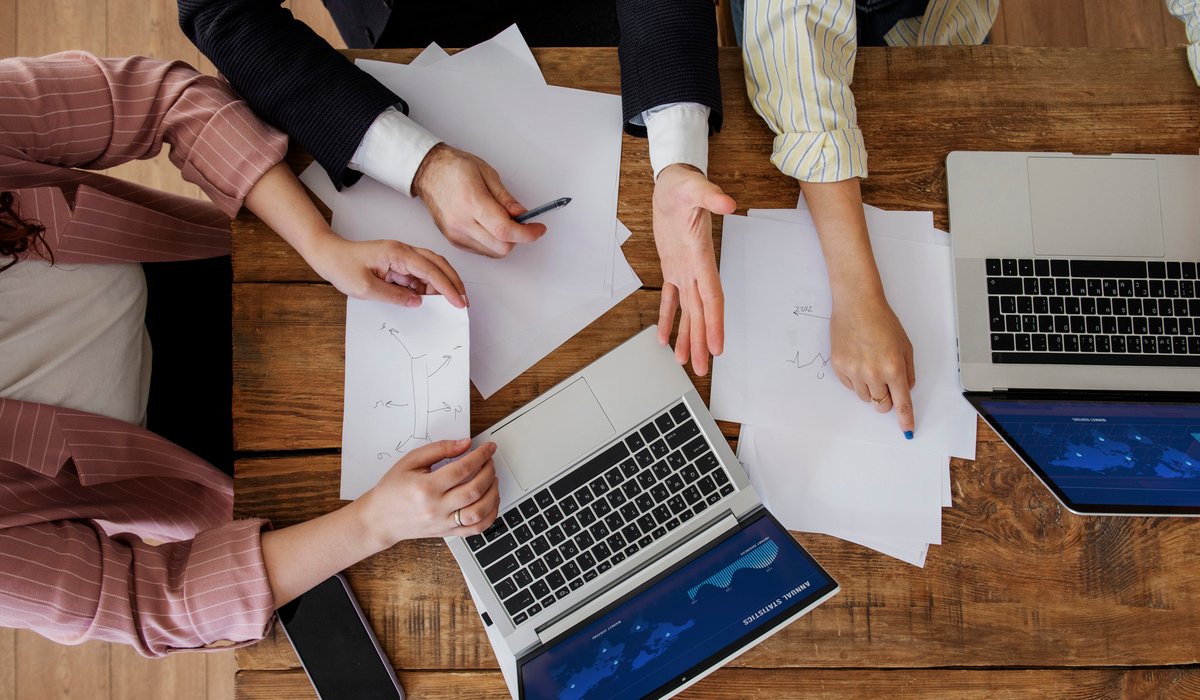 Legal document drafting services in Dubai