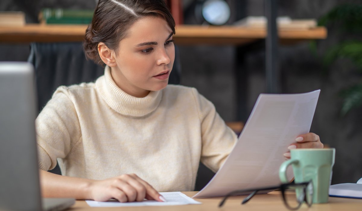 Professional document review service in Dubai